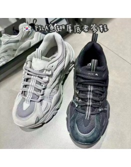 【代购】FILA 鱼翅厚底老爹鞋