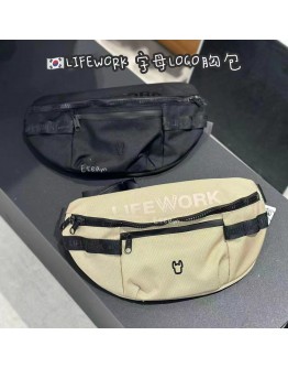 【代购】LIFEWORK字母LOGO胸包
