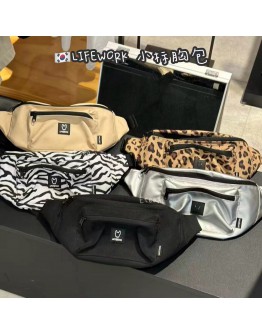 【代购】LIFEWORK小标胸包