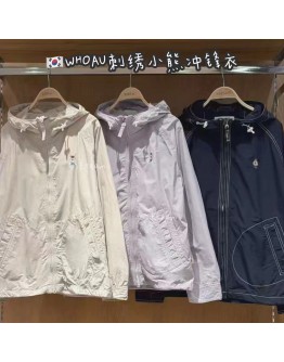 【代购】WHOAU 刺绣小熊冲锋衣