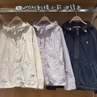 【代购】WHOAU 刺绣小熊冲锋衣