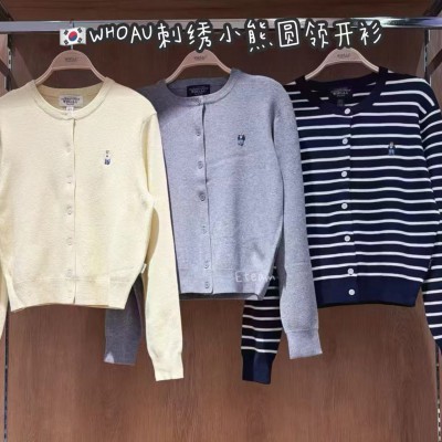 【代购】WHOAU 刺绣小熊圆领开衫